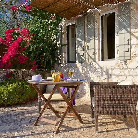 Casa vacanze Stone Khalikerí