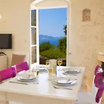 Hébergement de vacances Stone *